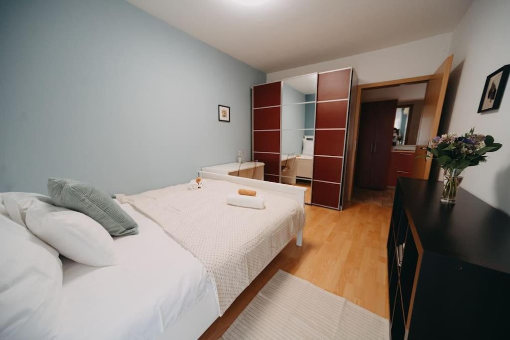 Orangehomes One Bedroom Art Apartment Budapest Exterior photo